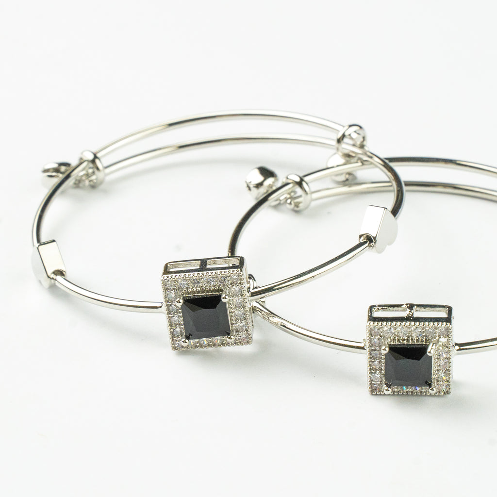 Silver Hearty Links Bracelets