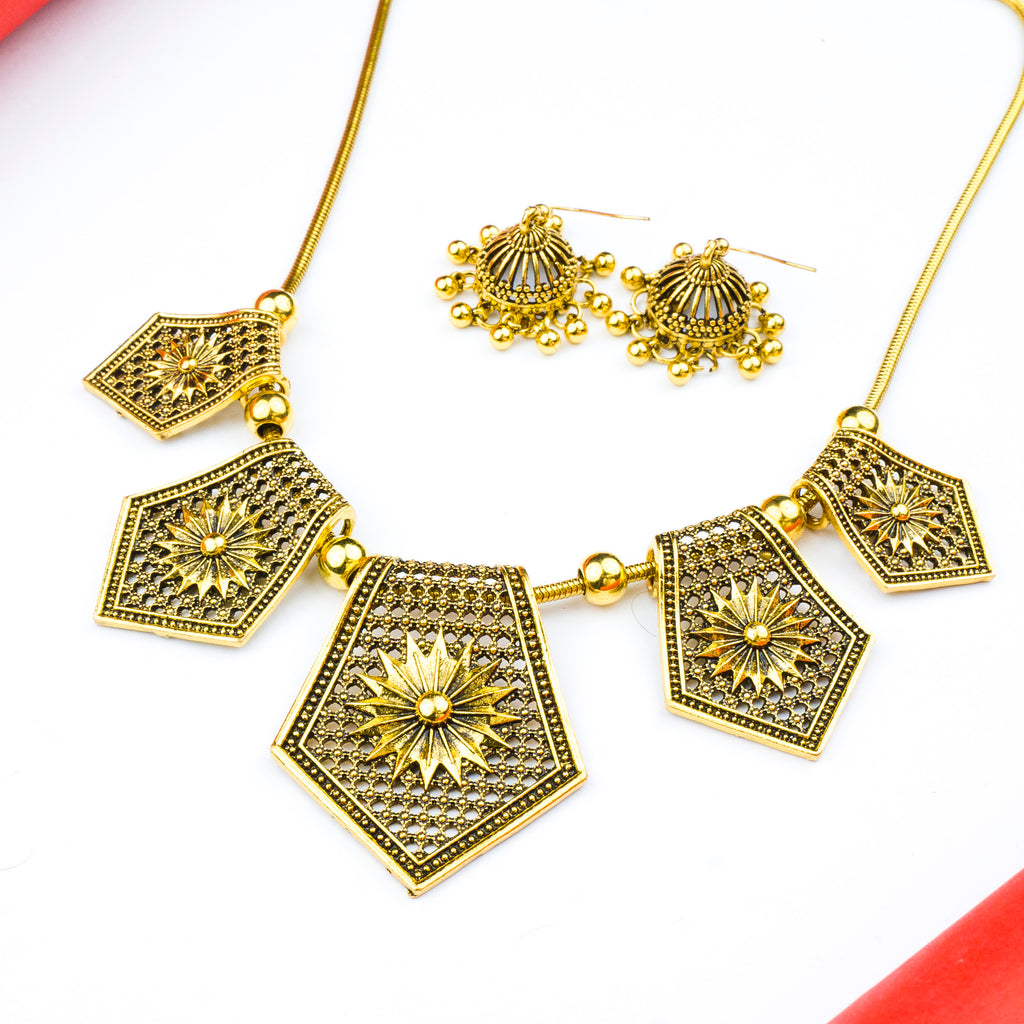 Timeless Treasure Necklace Set